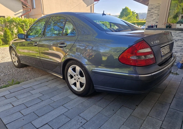 Mercedes-Benz Klasa E cena 37500 przebieg: 301000, rok produkcji 2005 z Żywiec małe 121